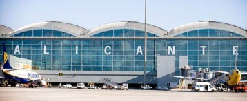 Benidorm premiará al Aeropuerto Alicante-Elche, a RTVE y al Grupo Monarch Travel este sábado en el Día Mundial del Turismo