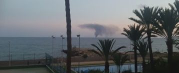 Se incendia un velero a tres millas de la costa en Alicante