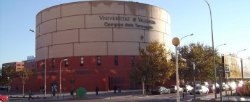 La Universitat de València debat els drets de les dones en la nova Constitució marroquina