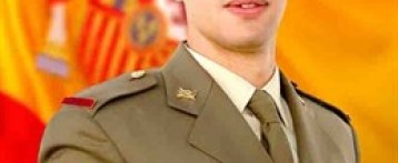 El Ministerio de Defensa condecora al soldado fallecido en Canfranc. Tenía 25 años, era natural de Elda y llevaba tres años en el Ejército