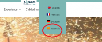 La web de Turismo del Ayuntamiento de Alicante identifica el valenciano con la bandera catalana
